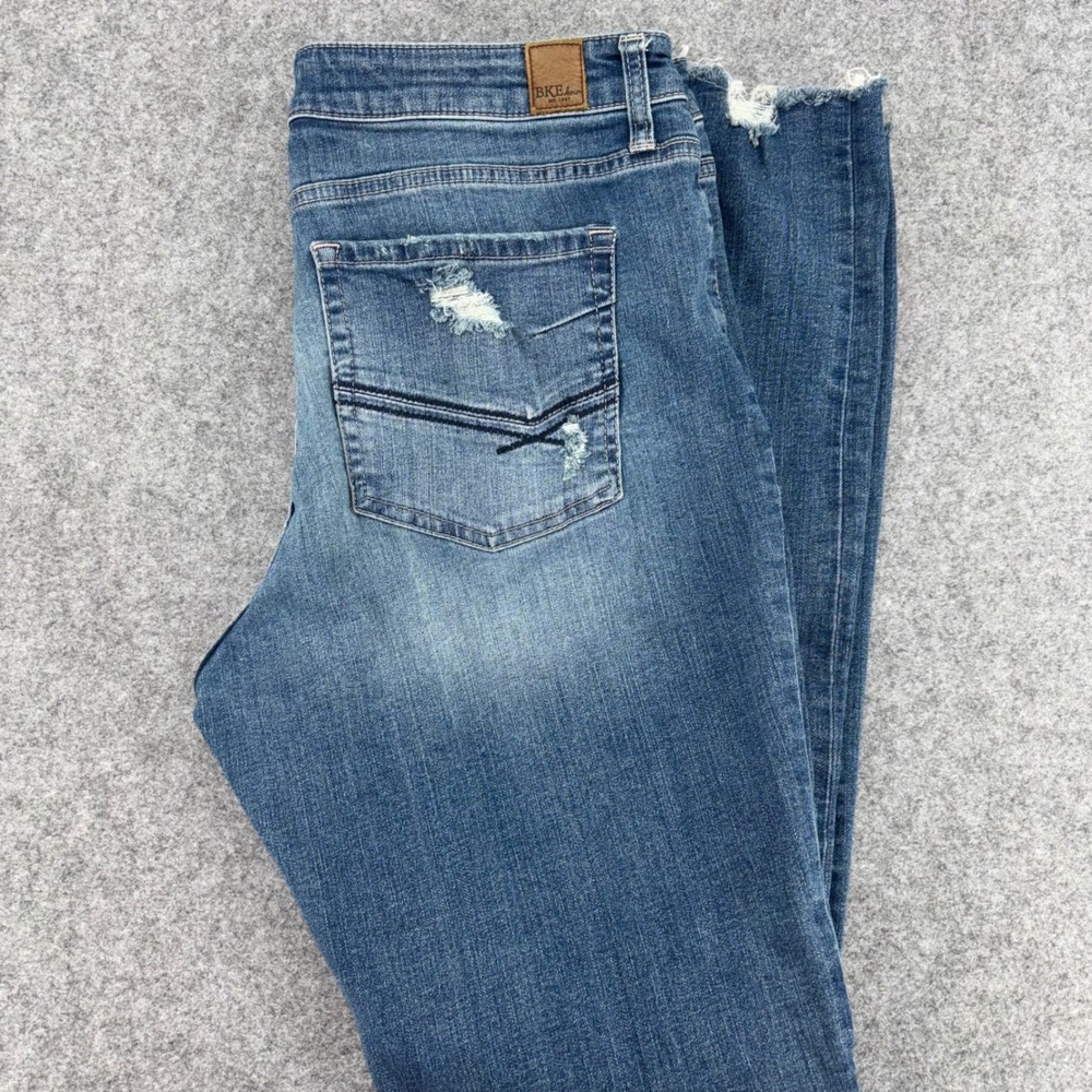 BKE Gabby Curvy High Rise Straight Leg Distressed Raw Hem Jeans 33x33.5 ABK465